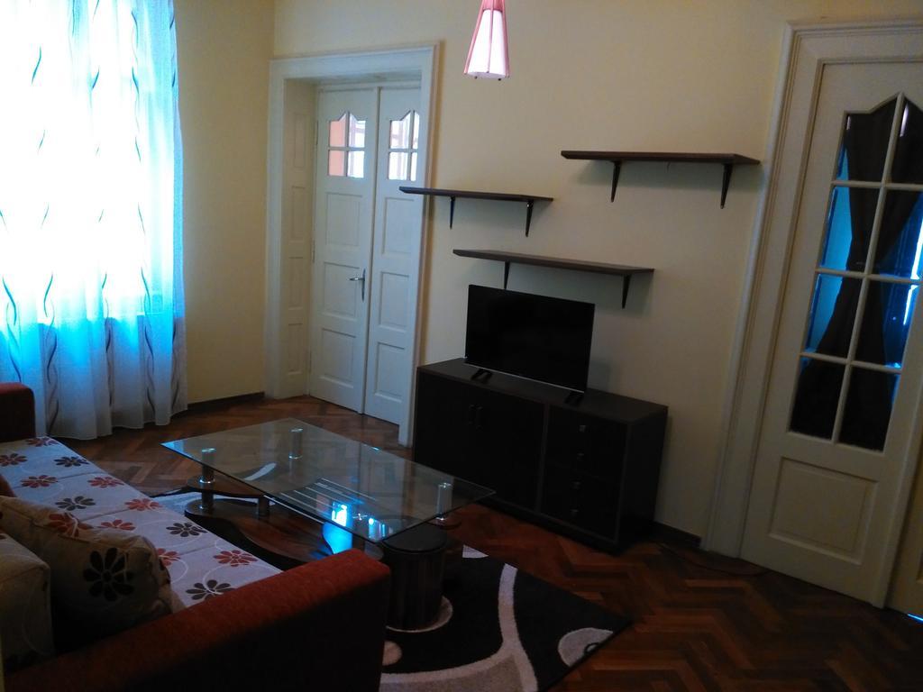 Apartament Nora ブラショフ エクステリア 写真